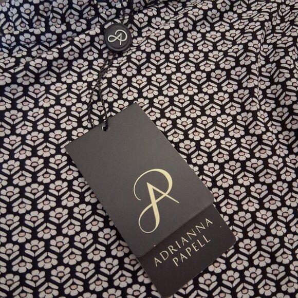 Adrianna Papell NWT Women's Medium Black White Floral Print High Neck Blouse - Picture 6 of 11